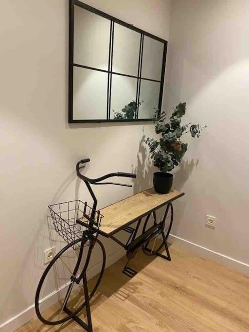 Apartamento A Estrenar En Centro Gijon. Fibra-Tv Екстериор снимка